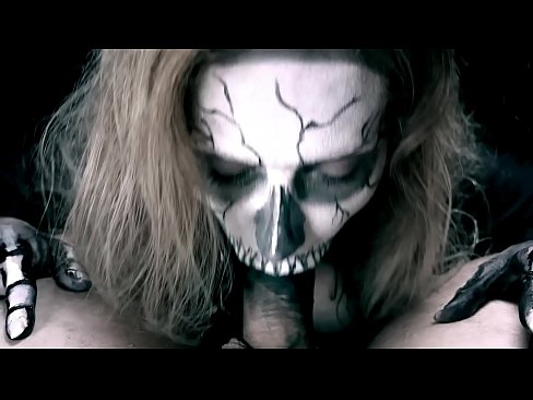 ❤️ Demon cailín sucking coileach lena béal dubh agus shlogtha cum. ❤ Super porn ag porn % ga.hentai-ita.ru% ❌️